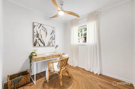 Property photo of 9 Skyline Drive Kingston QLD 4114