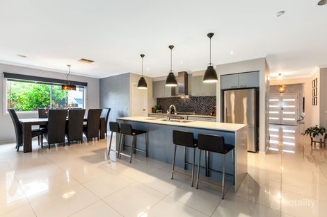 Property photo of 10 Australis Drive Wallan VIC 3756