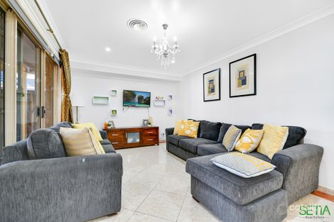 Property photo of 26 Jindabyne Circuit Woodcroft NSW 2767