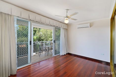 Property photo of 15 Salamaua Place Glenfield NSW 2167