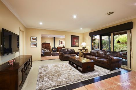 Property photo of 18 Limassol Court Donvale VIC 3111