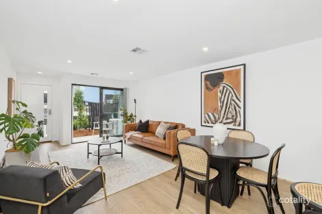 28/4 Corkery Cres, Taylor, ACT 2913