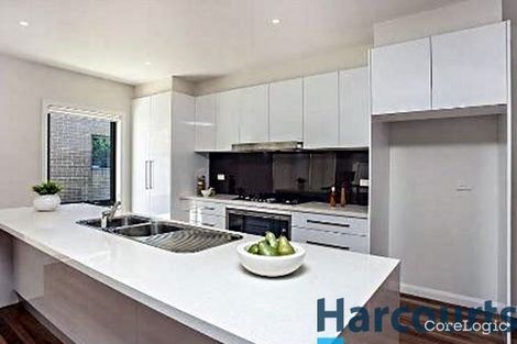 Property photo of 2/5 Elpis Court Oak Park VIC 3046