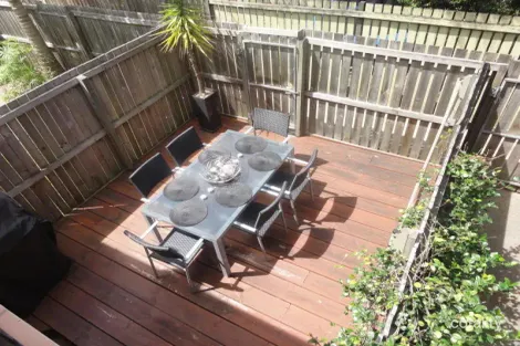 Property photo of 3/9 Monmouth Street Morningside QLD 4170