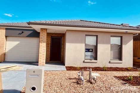 Property photo of 6 Leandon Avenue Wollert VIC 3750