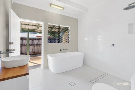 Property photo of 1/17-19 Wewak Street Trinity Beach QLD 4879