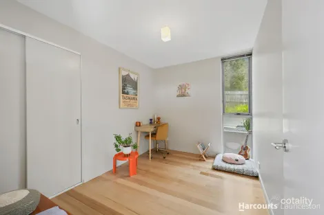 Property photo of 6 Daniella Court Trevallyn TAS 7250