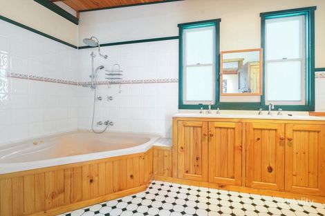 Property photo of 21 Lake Street Blackalls Park NSW 2283