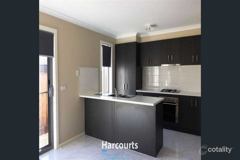 Property photo of 20 Crescendo Boulevard Wollert VIC 3750