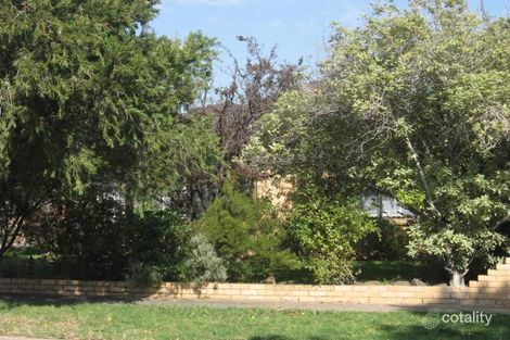 16 Catherine Rd, Bentleigh East, VIC 3165