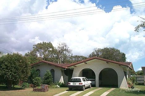 12 Alpsea Ave, Urangan, QLD 4655