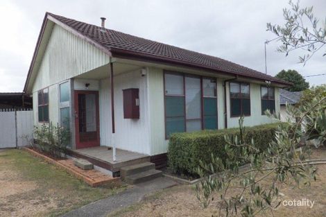 12 Staff St, Moe, VIC 3825