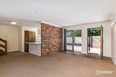 Property photo of 2/14 Armadale Street St Lucia QLD 4067