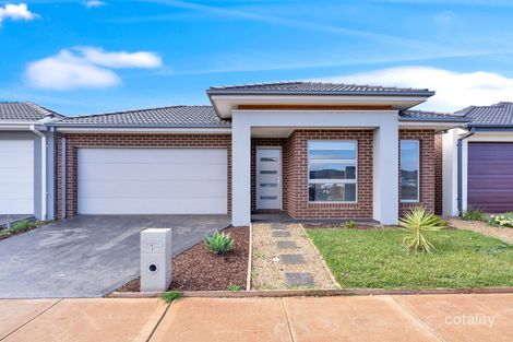 7 Lina Way, Melton South, VIC 3338