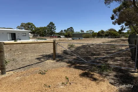 Property photo of 119 First Avenue Kendenup WA 6323