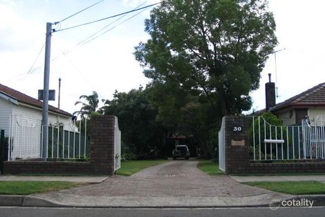 30 Renown Ave, Wiley Park, NSW 2195