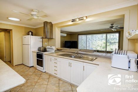 Property photo of 5 Homestead Heights Hallidays Point NSW 2430