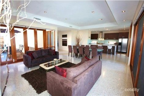 6 Driftwood Ave, Karrinyup, WA 6018