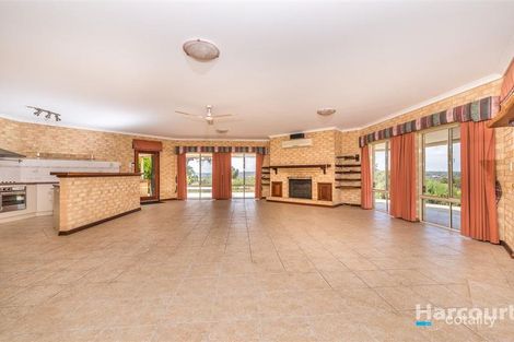 Property photo of 27 Heaslane Court Bullsbrook WA 6084
