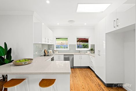 Property photo of 6 Cresting Avenue Corrimal NSW 2518