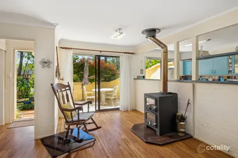 Property photo of 26 Windemere Drive Conjola Park NSW 2539