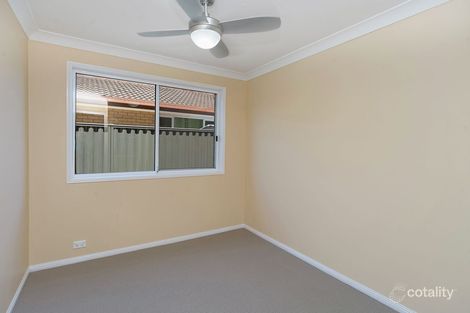 Property photo of 2/9 Jannie Court Labrador QLD 4215