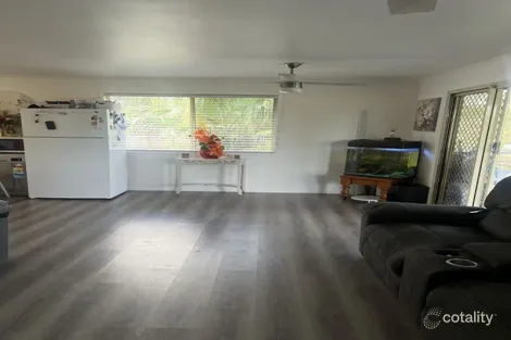 Property photo of 18 Arbortwelve Road Glenwood QLD 4570