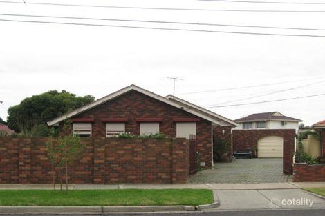 Property photo of 1 Ballina Court Deer Park VIC 3023