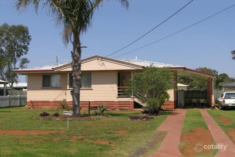 18 James St, Oakey, QLD 4401