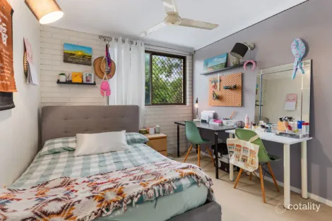 Property photo of 25 Brisbane Crescent Barellan Point QLD 4306