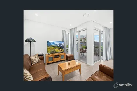 Property photo of 241 Harbour Boulevard Shell Cove NSW 2529