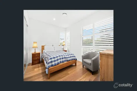 Property photo of 241 Harbour Boulevard Shell Cove NSW 2529