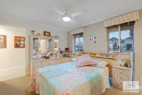 Property photo of 15B Randwick Bend Harrisdale WA 6112