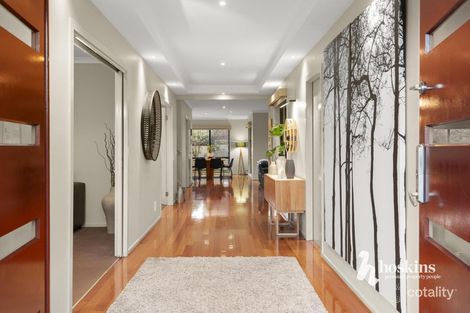 Property photo of 1 Wotan Court Lilydale VIC 3140