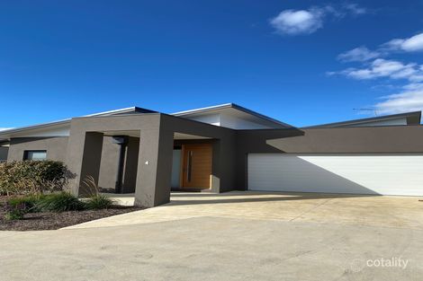 Property photo of 4/1921 Mount Macedon Road Woodend VIC 3442
