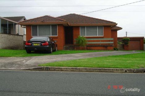 Property photo of 8 Cobblers Avenue Figtree NSW 2525