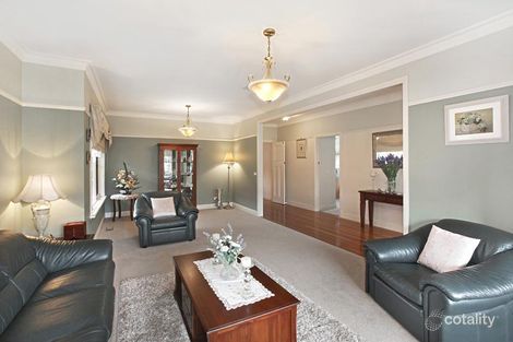 Property photo of 28 Paula Way Chirnside Park VIC 3116