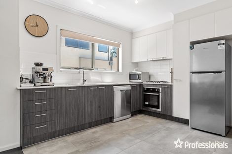 Property photo of 5 Lithgow Way Mooroolbark VIC 3138