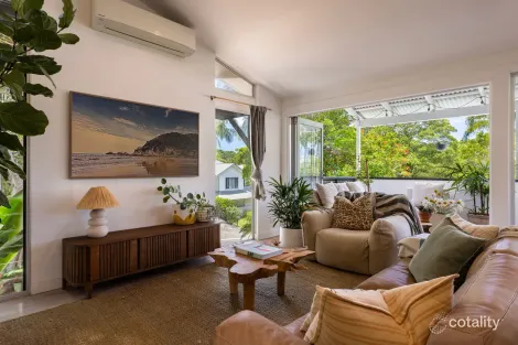 Property photo of 7 Red Bean Close Suffolk Park NSW 2481