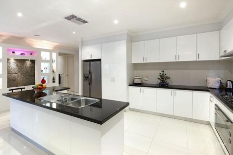 Property photo of 4 Cumberland Drive Maribyrnong VIC 3032
