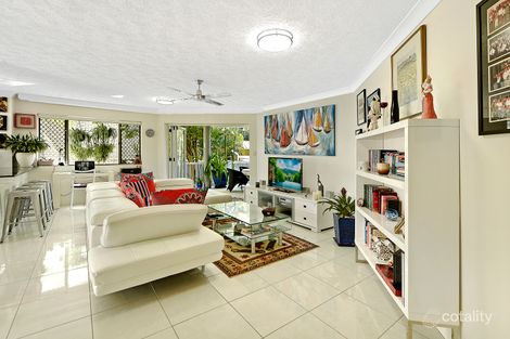 Property photo of 3/9 St Kilda Avenue Broadbeach QLD 4218