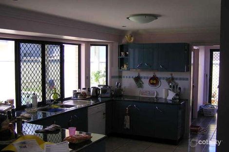 Property photo of 25 Apollo Crescent Beachmere QLD 4510
