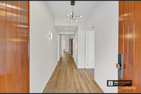 Property photo of 27 Wills Road Melton South VIC 3338