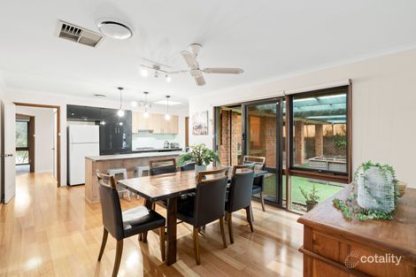 Property photo of 4 Lakes Drive Sunbury VIC 3429