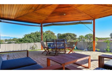 Property photo of 3 Whitley Crescent Karrinyup WA 6018