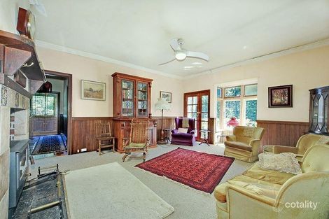 Property photo of 14 Old Coach Road Mount Dandenong VIC 3767
