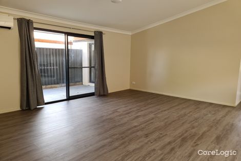 Property photo of 98 Serafina Drive Helensvale QLD 4212