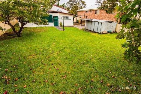 Property photo of 64 Warrina Avenue Summerland Point NSW 2259