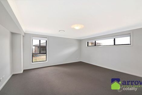 Property photo of 5 Rodwell Road Oran Park NSW 2570