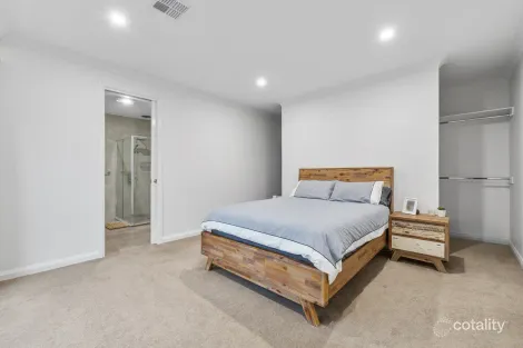 Property photo of 43 Great Brome Avenue Epping VIC 3076